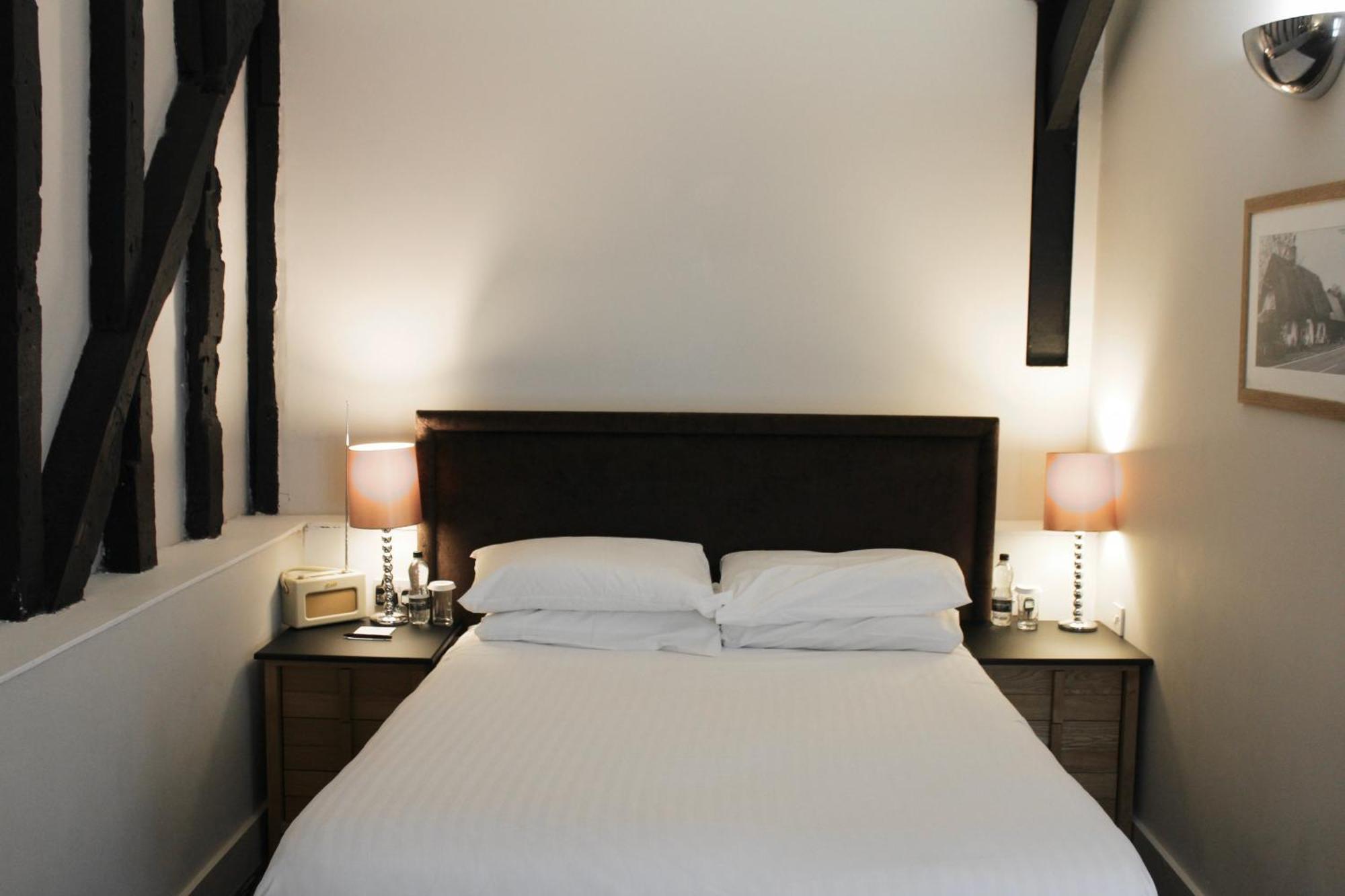 The Saracens Head Hotel Great Dunmow Esterno foto